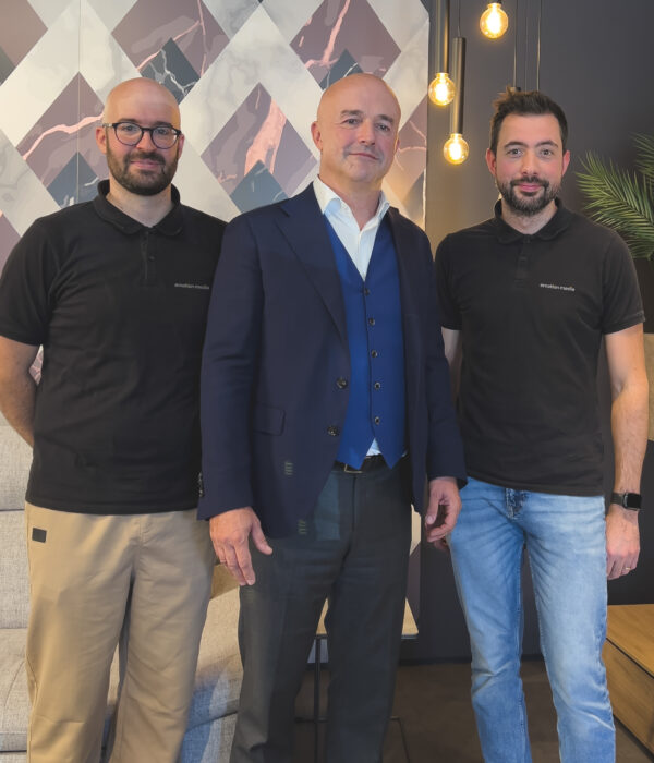 Una fragile chiave di carta Una fragile chiave di carta