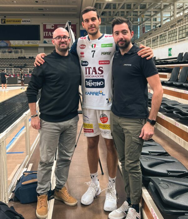 Una fragile chiave di carta Una fragile chiave di carta